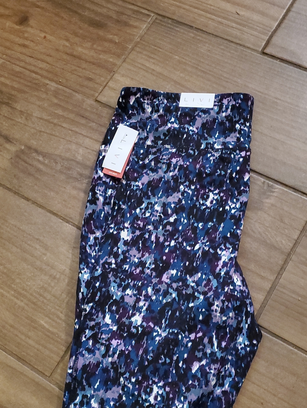 LIVI Women's Abstract Print High-Rise Leggings in Navy & Purple